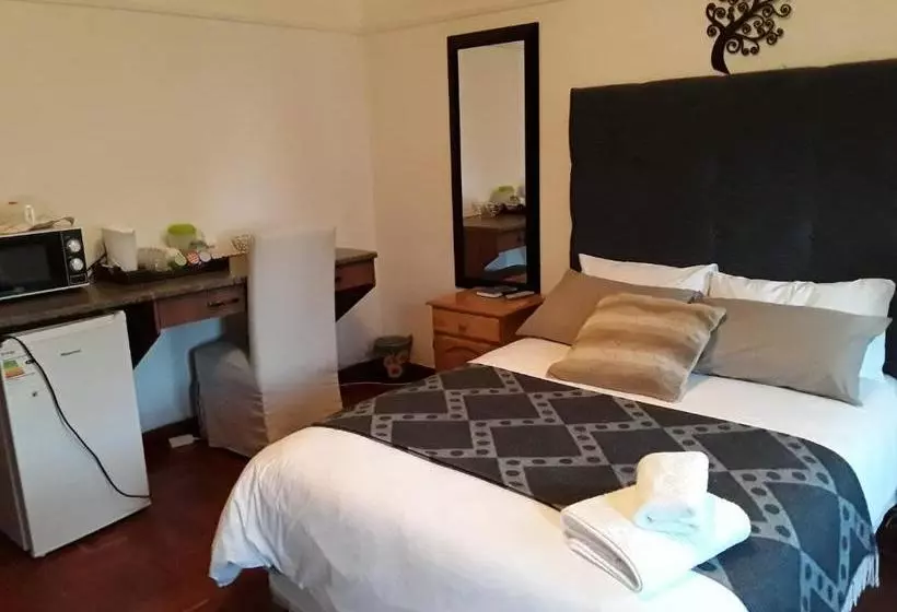 ペンション Victoria Oaks Guesthouse