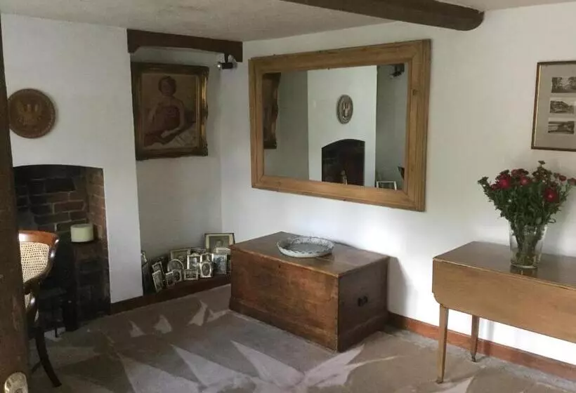 Aamiaismajoitus (B&B) Bwthyn Cudd