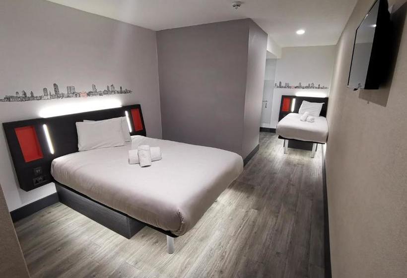 Easyhotel Leeds
