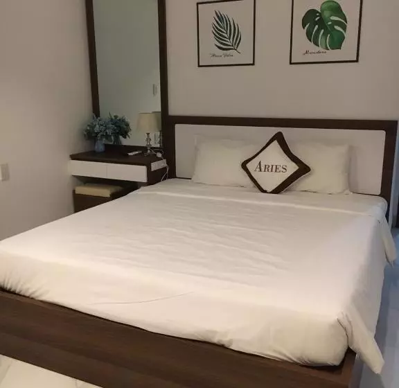 هتل Aries