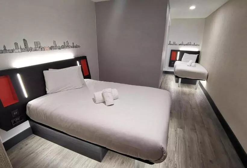 Easyhotel Leeds