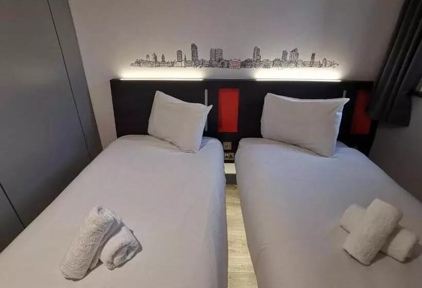 Easyhotel Leeds