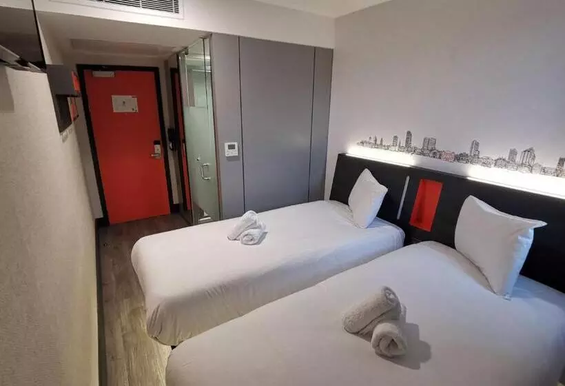 Easyhotel Leeds