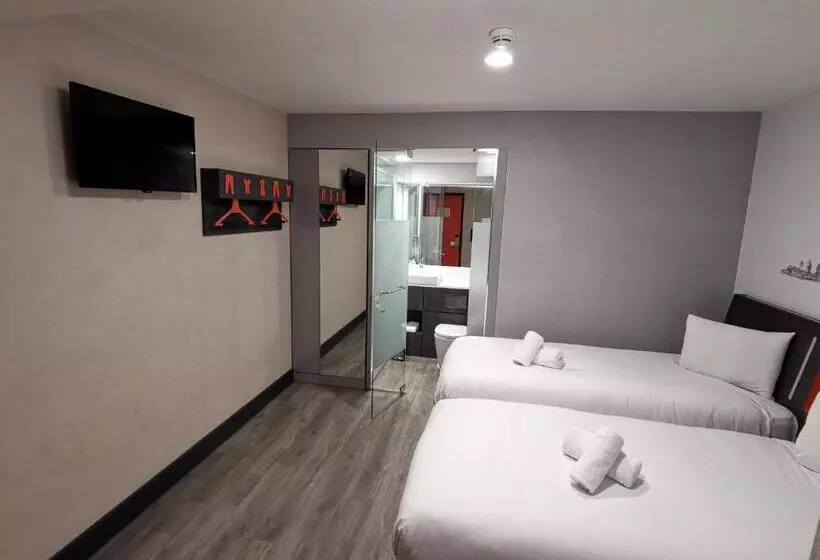 Easyhotel Leeds