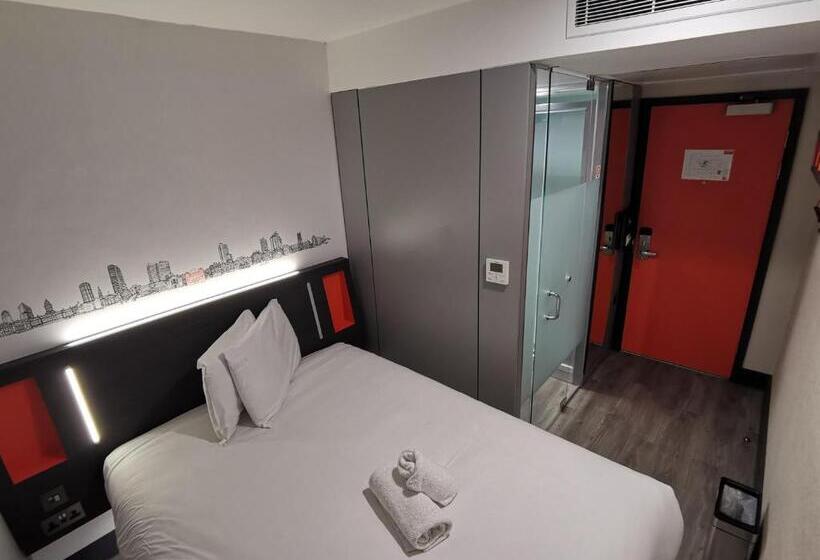 Easyhotel Leeds