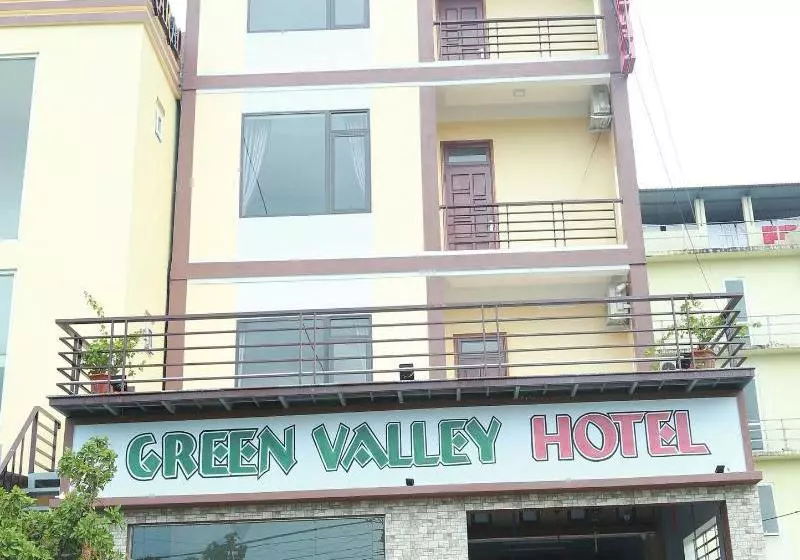 هتل Green Valley