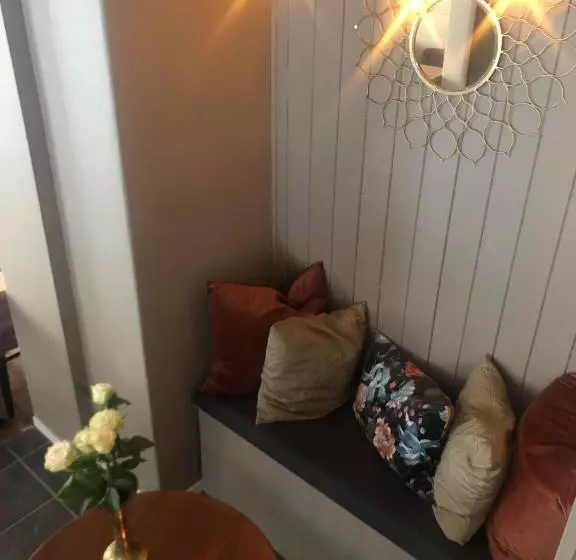 ペンション Stryn Kaffebar & Vertshus