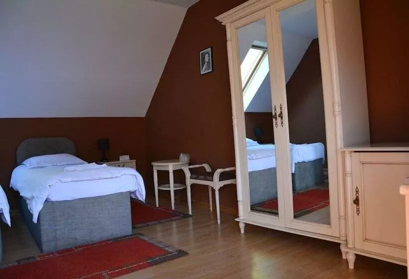 Retkeilymaja Cristian Inn