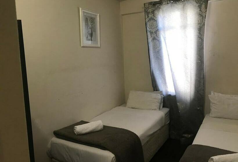 ホテル Businessburg