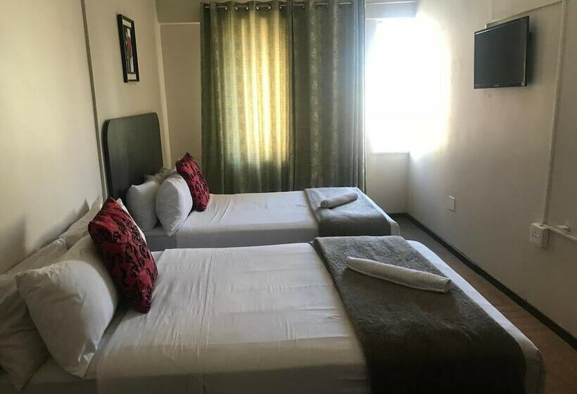 ホテル Businessburg