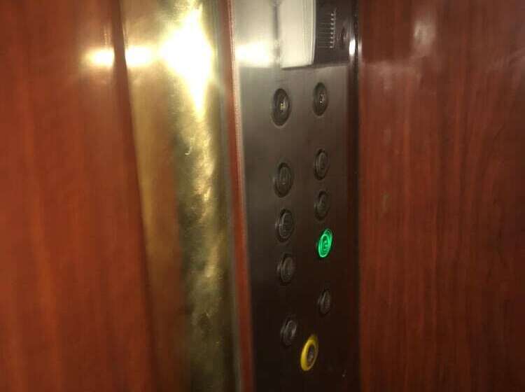 ホテル Businessburg