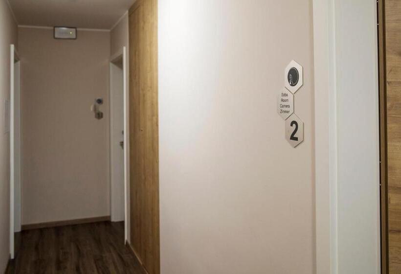 پانسیون Gostilna S Prenočišči Pav