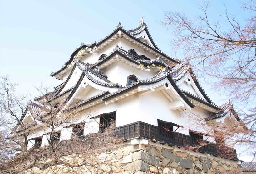 פנסיון Koke Musu Inn