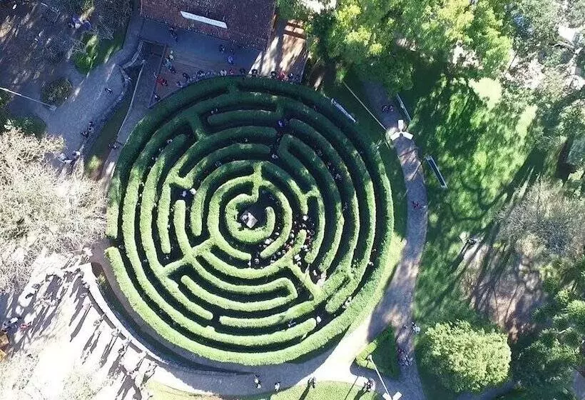 Hotelli Jardins Da Colina