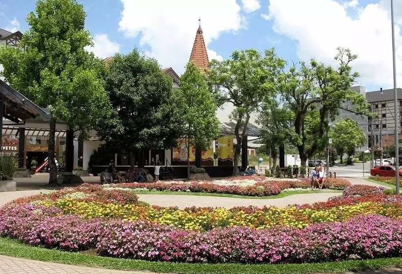 Hotelli Jardins Da Colina