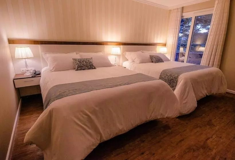 Hotelli Jardins Da Colina