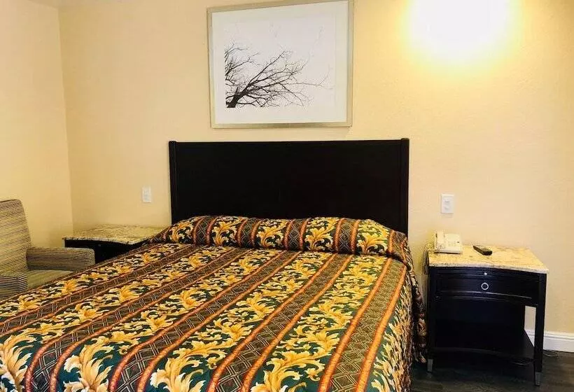 モーテル Bayshore Inn