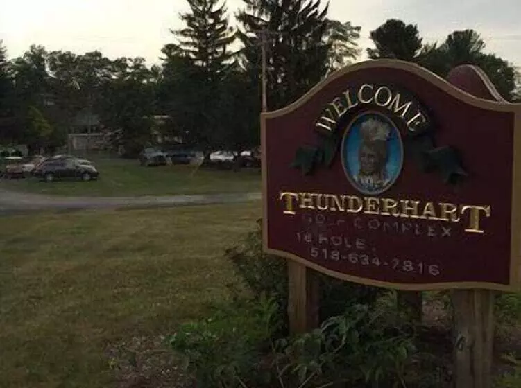 Catskill Motor Court Motel