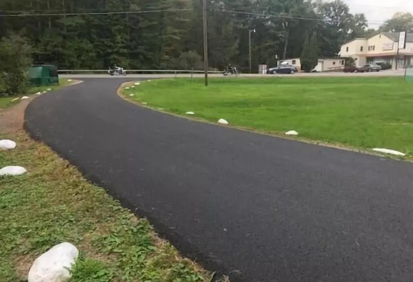 Catskill Motor Court Motel