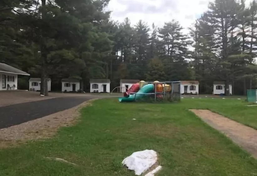 Catskill Motor Court Motel