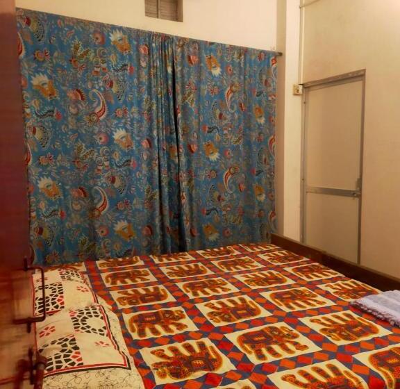 膳宿费 Brown Bread Bakery Guest House