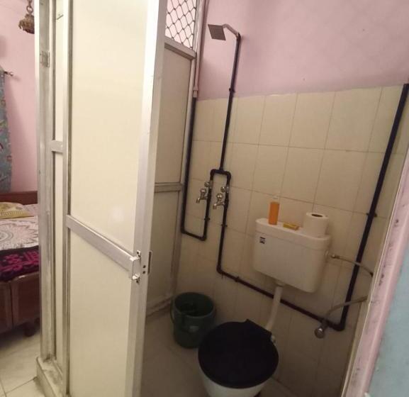 膳宿费 Brown Bread Bakery Guest House