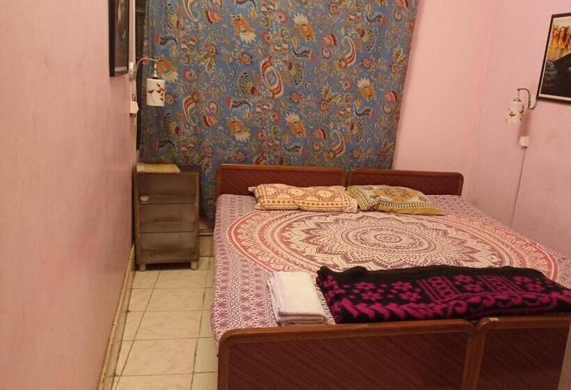 膳宿费 Brown Bread Bakery Guest House