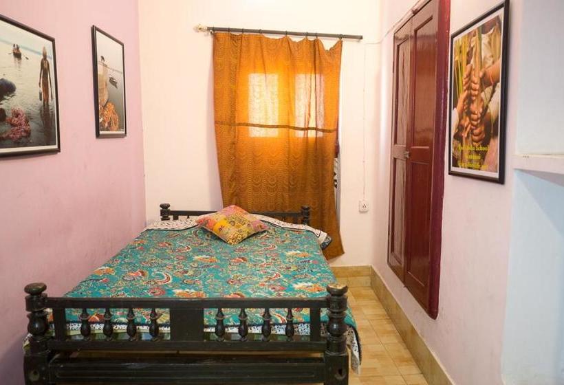 膳宿费 Brown Bread Bakery Guest House