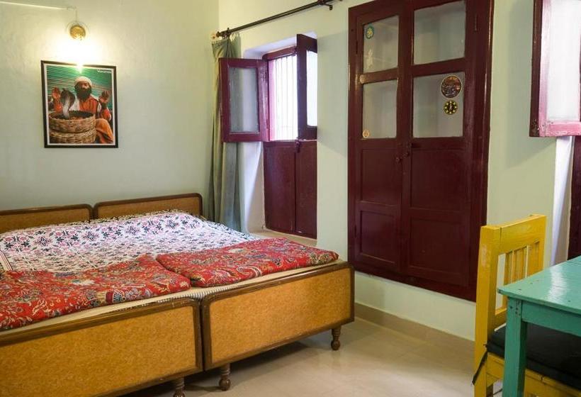 膳宿费 Brown Bread Bakery Guest House