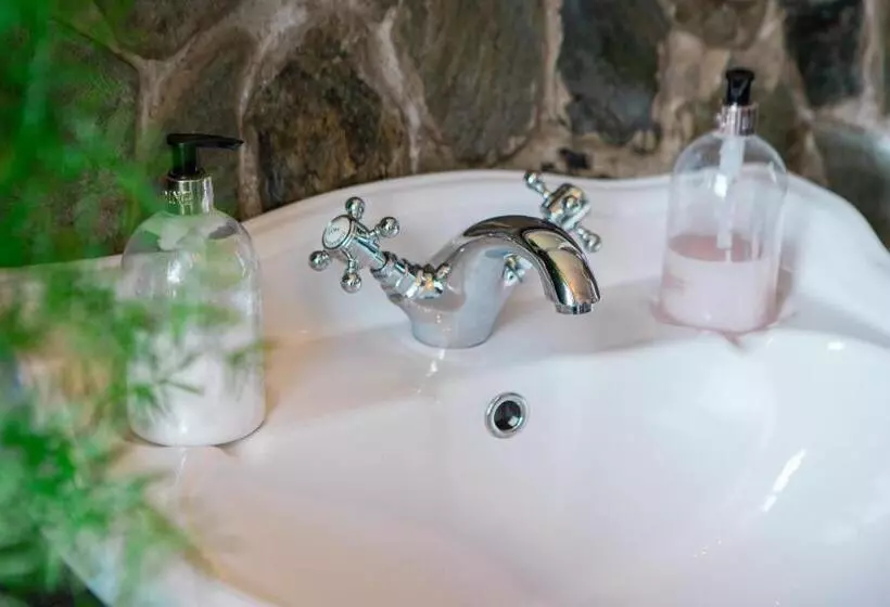 Majatalo Drumfearne Guesthouse & Tearoom