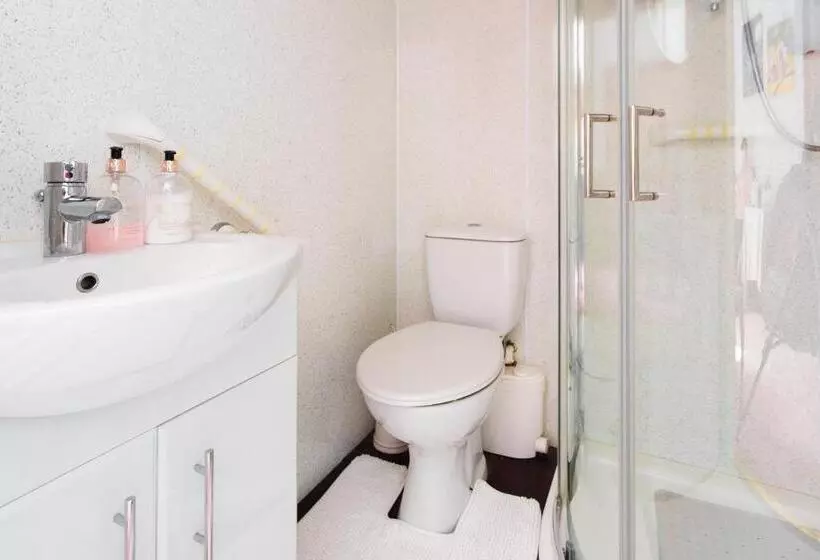 Majatalo Drumfearne Guesthouse & Tearoom