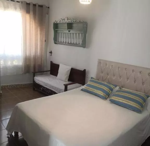 Majatalo L'hirondelle De Kelibia : Chez Amou