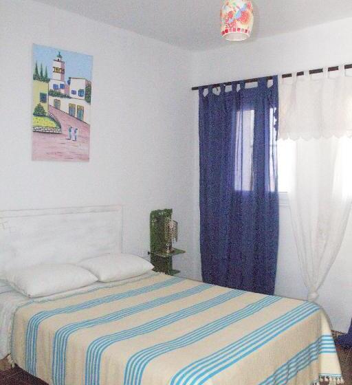 ペンション L'hirondelle De Kelibia : Chez Amou