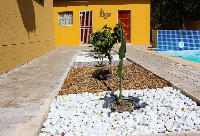 Majatalo Staymorr Boutique Guesthouse