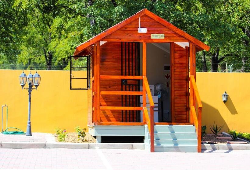 پانسیون Staymorr Boutique Guesthouse