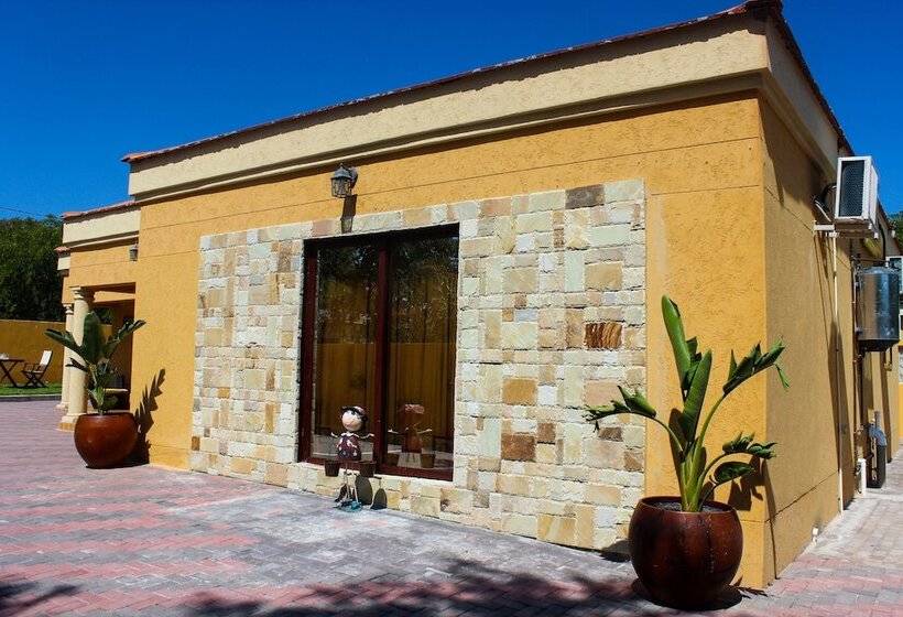 پانسیون Staymorr Boutique Guesthouse