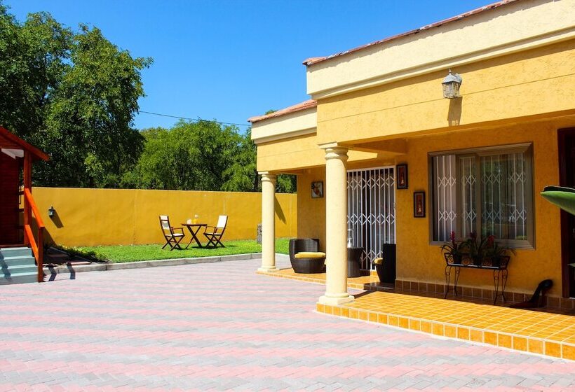 پانسیون Staymorr Boutique Guesthouse