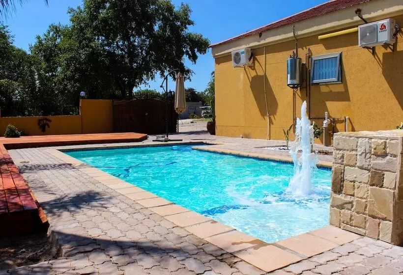 Majatalo Staymorr Boutique Guesthouse