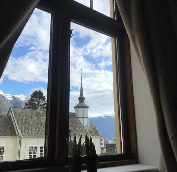 펜션 Valldal Gjestgiveri