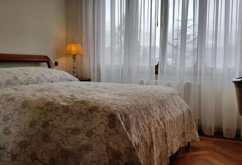 پانسیون Villa Delle Rose   Hotel Paradiso