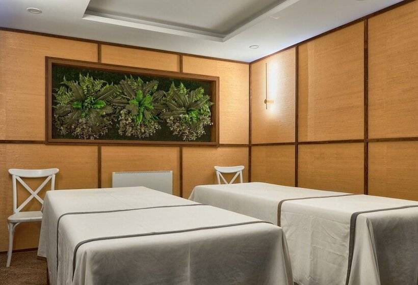 Aisha Bibi Hotel & Spa