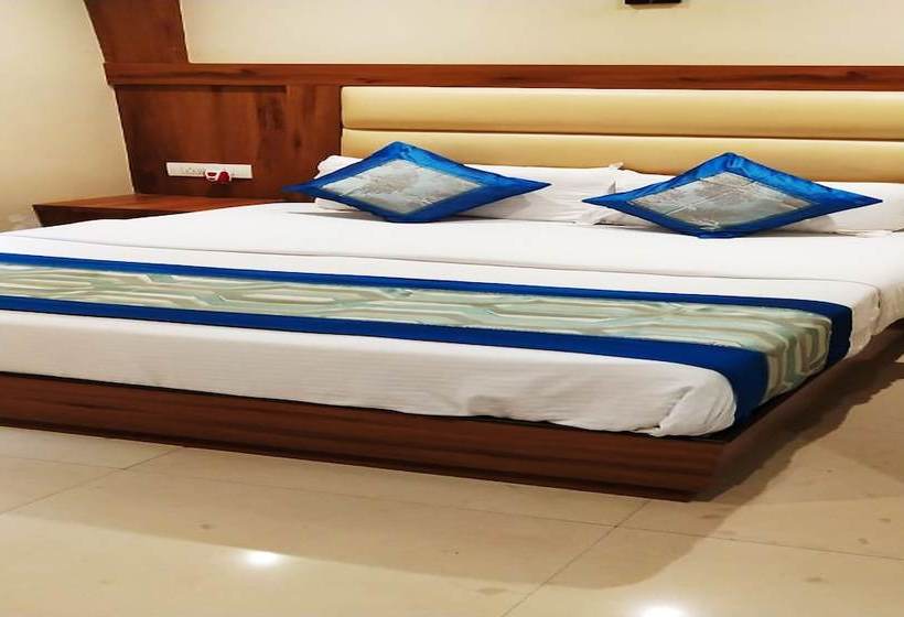 בית מלון כפרי Sai Suites