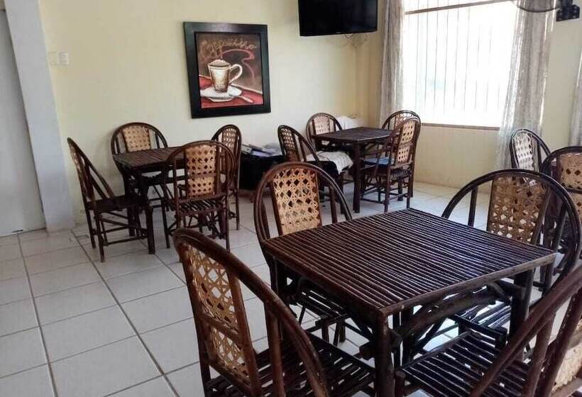 פנסיון Casa Playa La Estancia