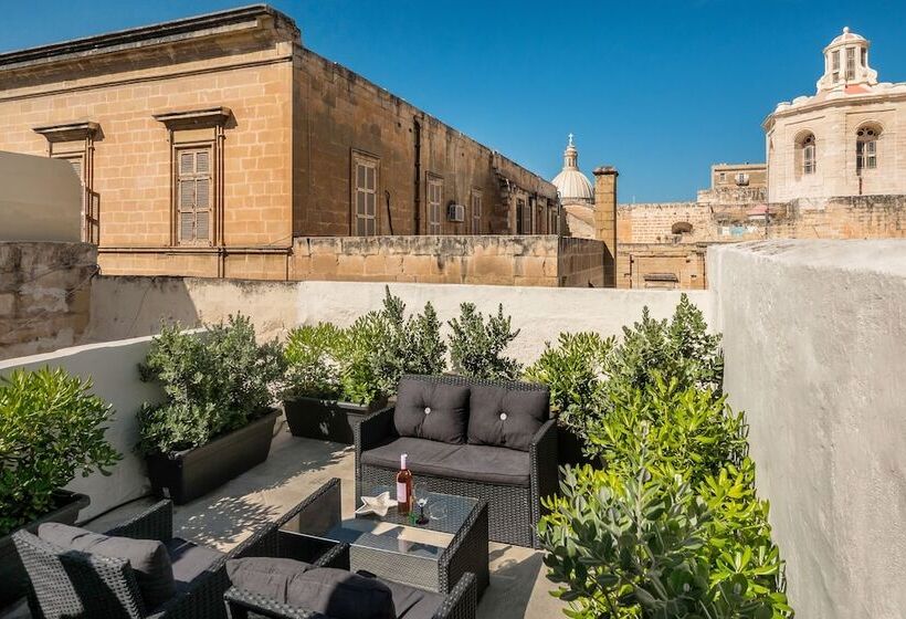 پانسیون Valletta Kampnar City Living