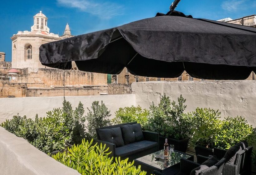 پانسیون Valletta Kampnar City Living