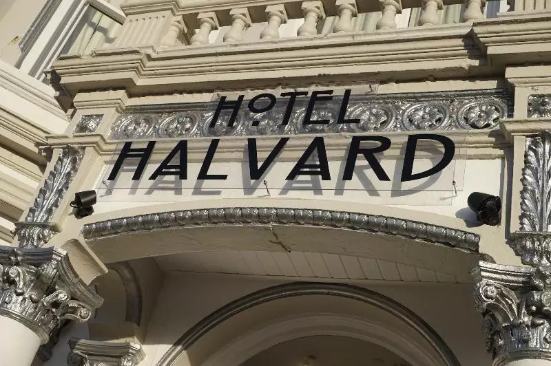 Hotel Halvard