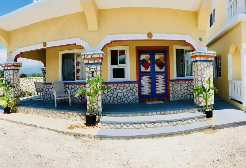 پانسیون Taino Cove