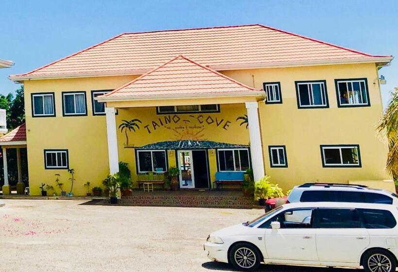پانسیون Taino Cove