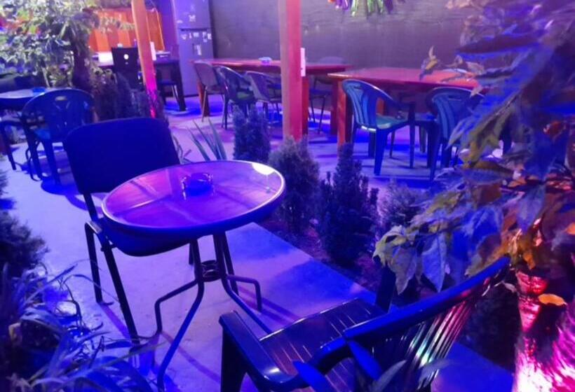 استراحتگاه Vila Magica