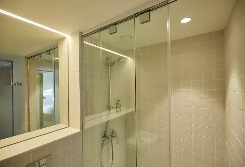 Easyhotel Barcelona Fira